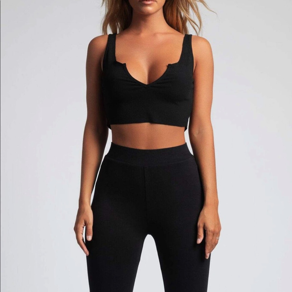 Meshki crop top
